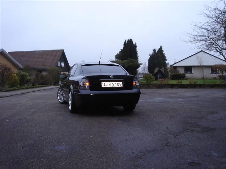 VW Passat 1,8 T SOLGT billede 15