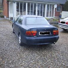 Mitsubishi carisma solgt