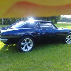 Pontiac firebird 400
