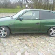 Opel astra>>solt<<<