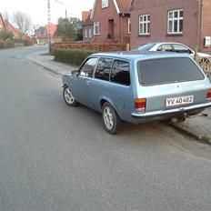 Opel kadett c-caraven(BYTTET)