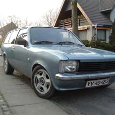 Opel kadett c-caraven(BYTTET)