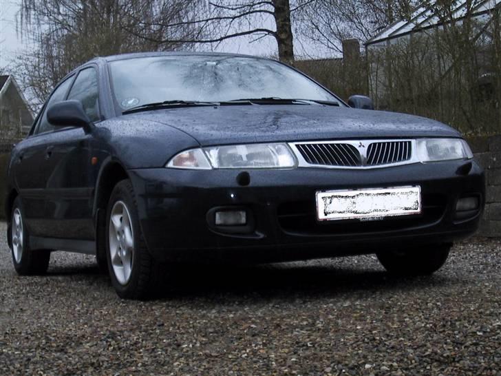 Mitsubishi carisma solgt billede 5