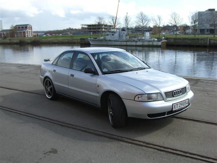 Audi A4 SOLGT billede 2