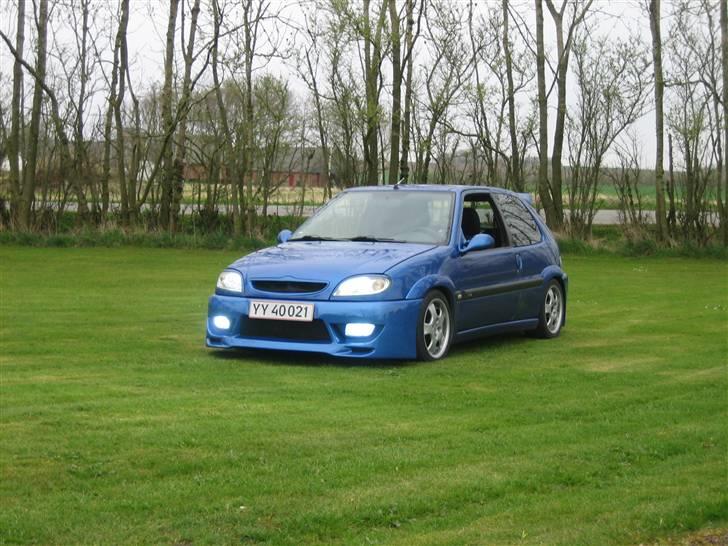 Citroën Saxo 1,6 8v SOLGT billede 1