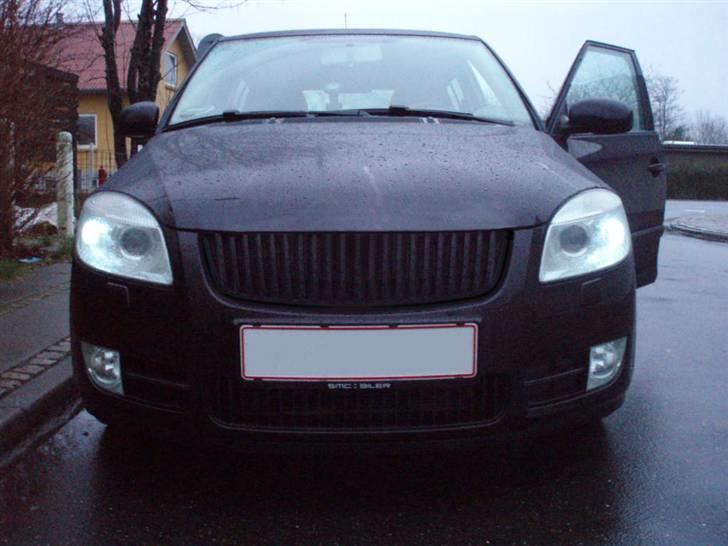 Skoda Fabia II 1,9TDI SOLGT! - Overvejer denne ombygning, smid gerne et forslag til ændringer :P skal også have fundet et gitter eller lavet nogle lameller. billede 18