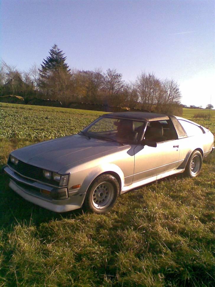 Toyota Celica TA40 Tropic - Inden den blev sat i containeren i vinters... Den er nu taget ud igen D. 7-4-08 billede 10