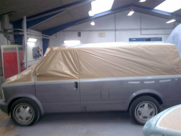 Chevrolet Astro van SOLGT - hos maleren billede 2