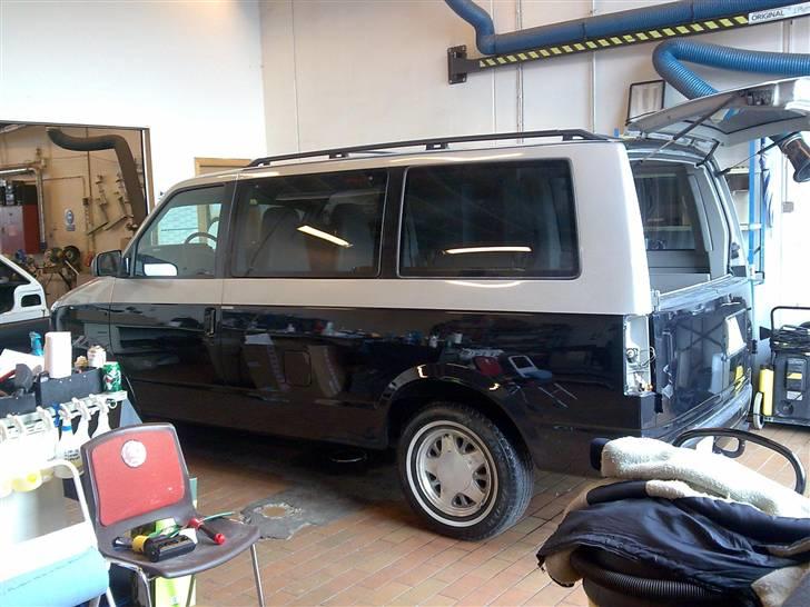 Chevrolet Astro van SOLGT - Efter en tur hos meleren billede 3