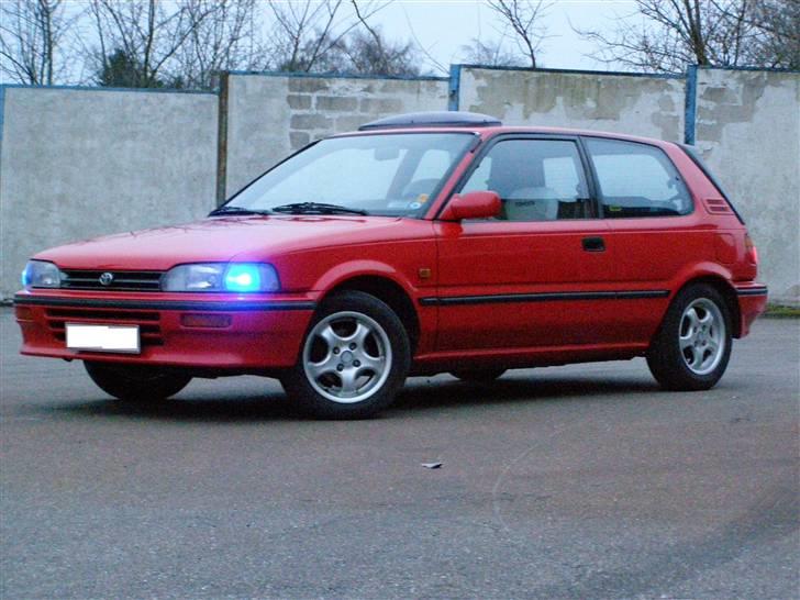 Toyota Corolla XLi billede 1