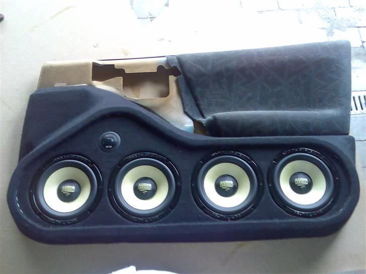 Fiat Punto sporting *Solgt* - Billede til K L (det er kun den nederste del med højtalere) billede 20