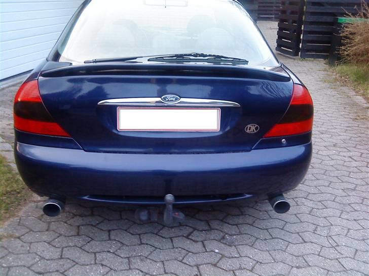 Ford Mondeo 2,5 V6 *SOLGT* billede 4