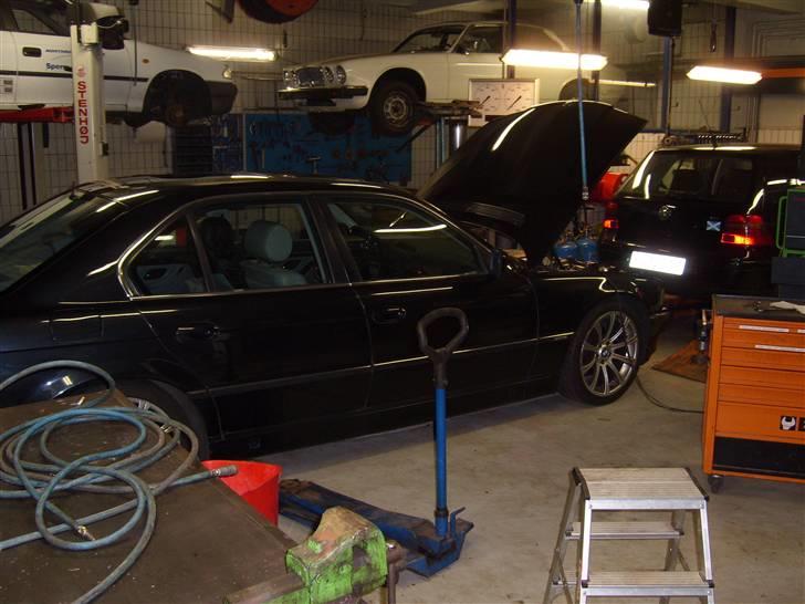 BMW 740I V8 kompressor billede 13