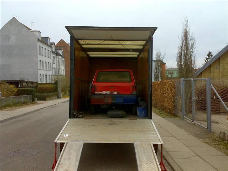 Fiat Panda (skrottet) - da vi er ved at læsse bilen hos sælger. billede 2