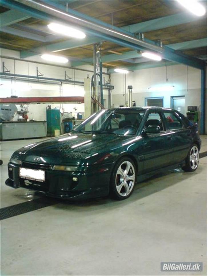 Mazda 323F GT SOLGT billede 5