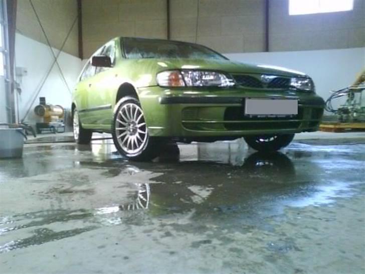 Nissan Almera GX billede 2