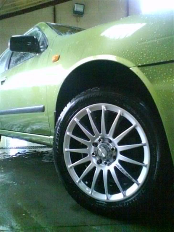 Nissan Almera GX billede 3