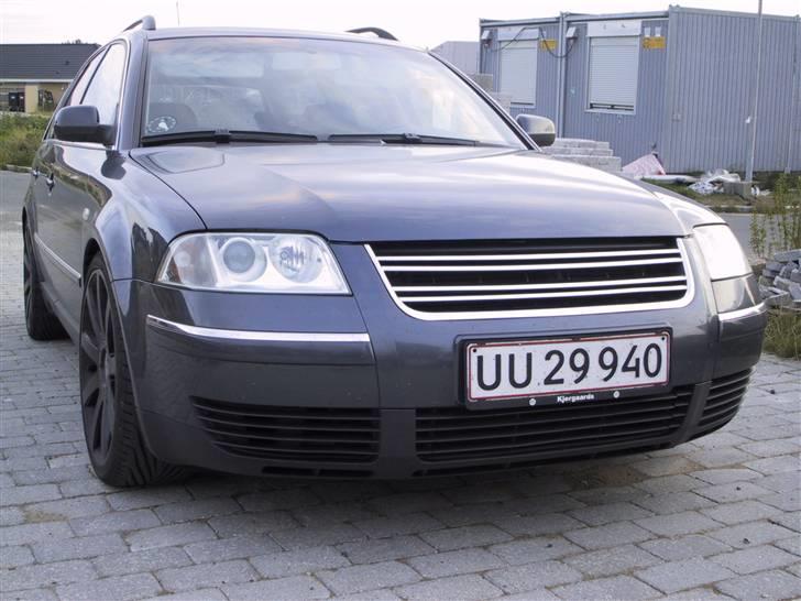 VW Passat . TDI  3BG solgt - R36 frontgrill billede 12