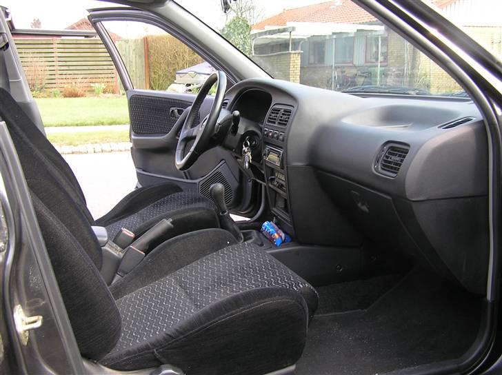 Nissan Primera 2,0e GT --Byttet - Den er nu rimelig velholdt af en 16 år gammel bil billede 17