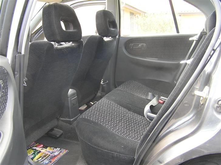 Nissan Primera 2,0e GT --Byttet - Den er nu rimelig velholdt af en 16 år gammel bil billede 18