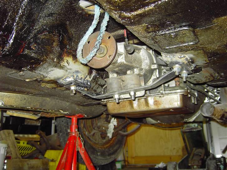 Ford Capri - blev nød til at ændre motor/gear ophæng, er snart klar til opstart. Video kommer! billede 15