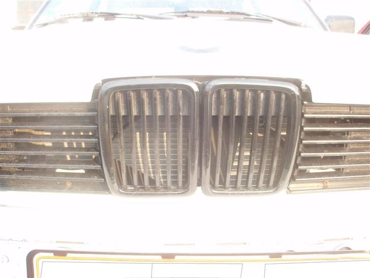 BMW e30 330i  - el-blæser da der ikke er plads til viskose-blæseren mere billede 6