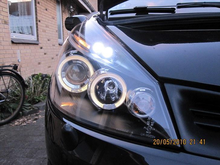 Renault Clio III 1,5 DCI 68HK - SOLGT billede 1