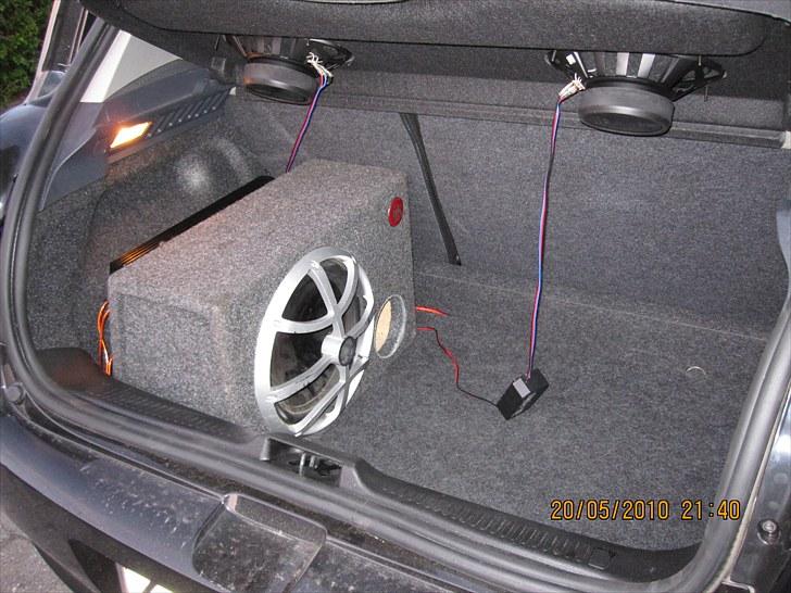 Renault Clio III 1,5 DCI 68HK - SOLGT billede 8