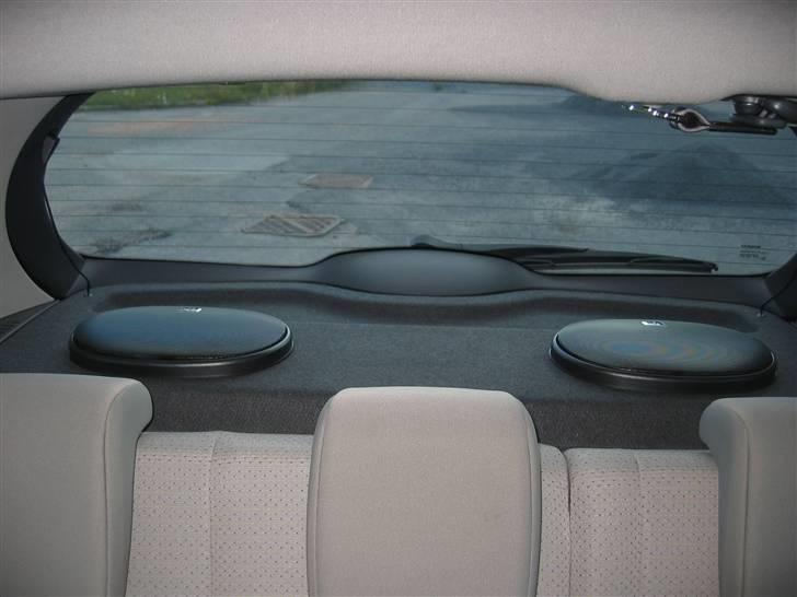 Renault Clio III 1,5 DCI 68HK - SOLGT billede 13