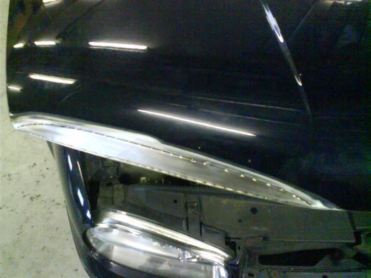 VW golf IV - Her ser man Milo lige har tig svejst en plade i hjelmen en go start på et fed bad boy, og han sku hans kram ham milo ses der tydeligt her  billede 3