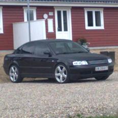 VW Passat Limo *Solgt*