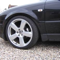 VW Passat Limo *Solgt*