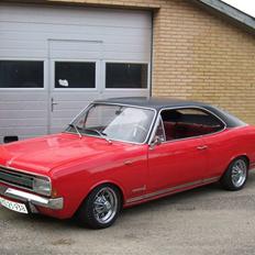 Opel commodore a coupe solgt