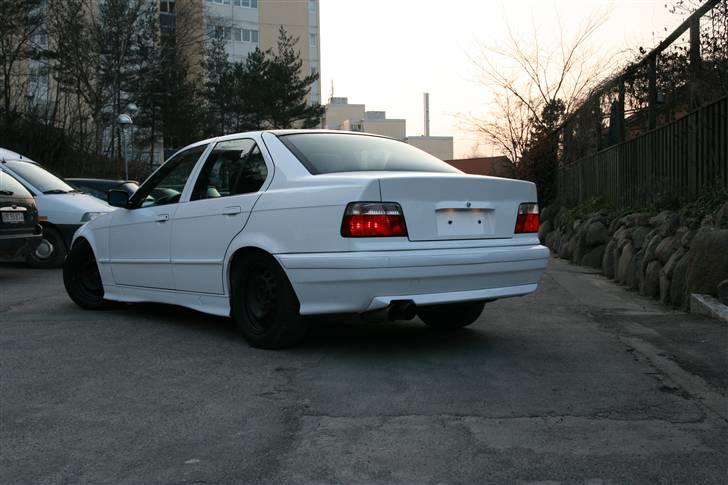 BMW 325I/328i  - Sådan så den ud da jeg fik den billede 2