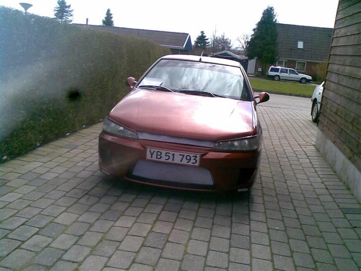 Peugeot 406 (front skadet) sælges - så kom der lidt gitter i fronten :) billede 8