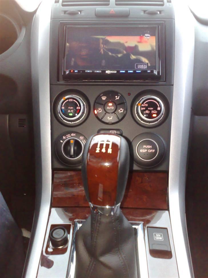 Suzuki Grand Vitara billede 3