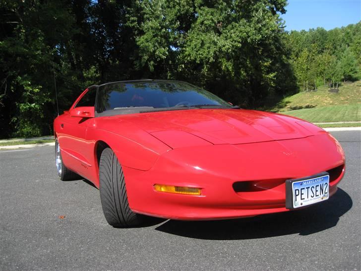 Pontiac Firebird - fine fine Natur i baggrunden da, 4 sporet vej lige bag bakken. billede 6