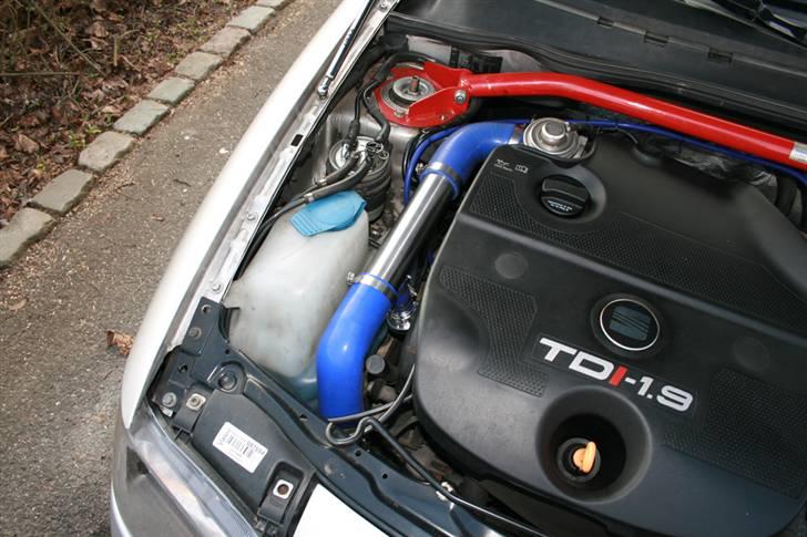 Seat Cordoba TDI Sport "Solgt" - Ja nyse kan den også, men den er gemt lidt væk :) billede 10