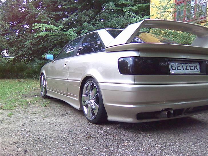 Audi Coupé EVO ll - Kæmpe hækvinge :) billede 1