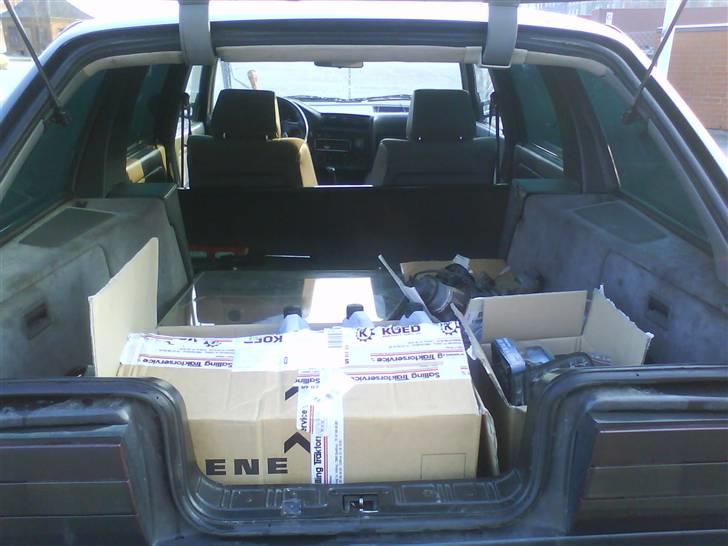 BMW 320i Touring E30 *SOLGT* billede 11