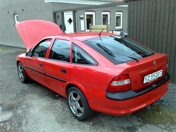 Opel vectra 1.8 cl hatch billede 4