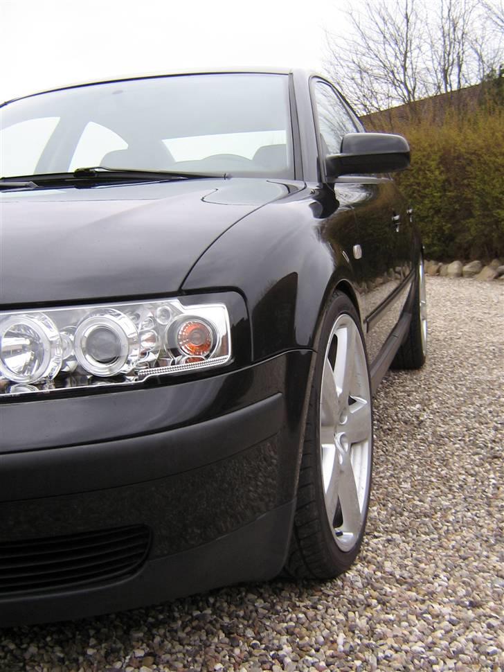 VW Passat Limo *Solgt* billede 4