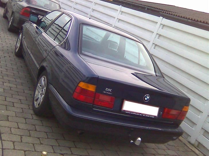 BMW 520i  - Efter lidt polering og sådan:).. billede 4