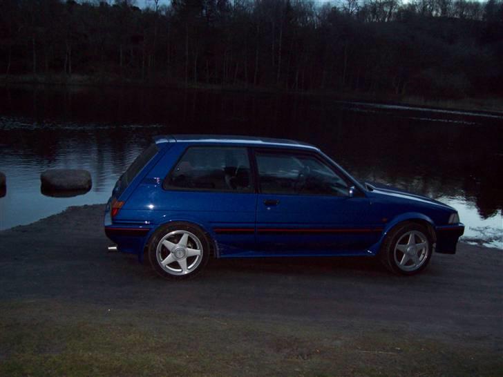 Toyota corolla gt smadret billede 14