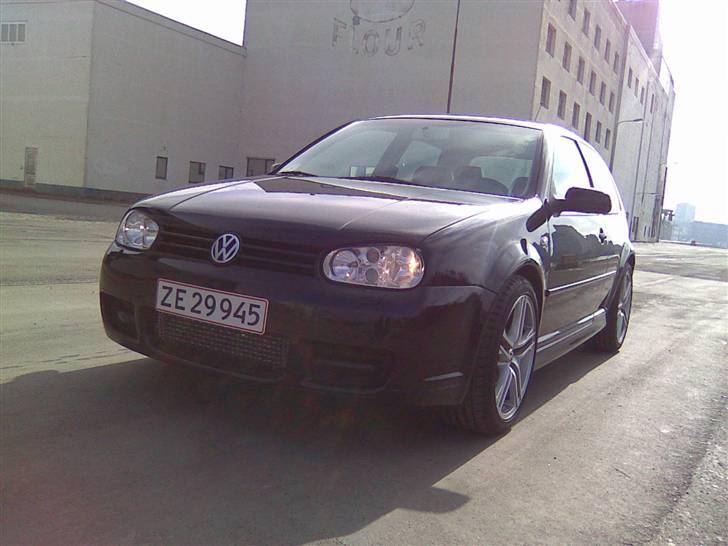 VW Gti r32 look *SOLGT* billede 2