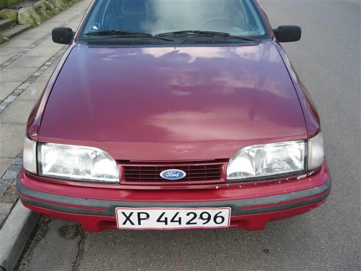 Ford SIERRA(SOLGT) billede 6