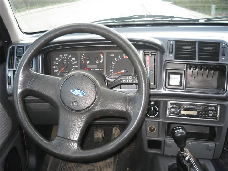 Ford SIERRA(SOLGT) billede 7