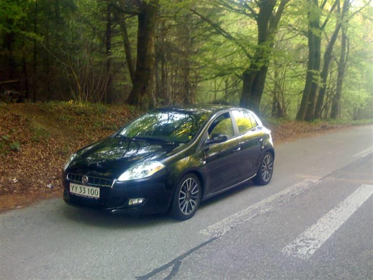 Fiat Bravo sport *SOLGT* - forfra (komplet xenon er installeret her, samt sænkning) billede 1