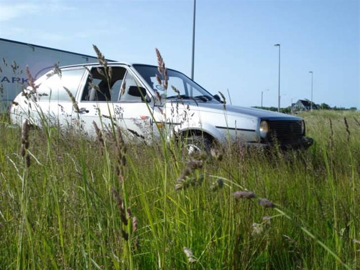 VW Polo Coupé Solgt. - Os lidt 4 hjuls trækker er der da over den.:p billede 4