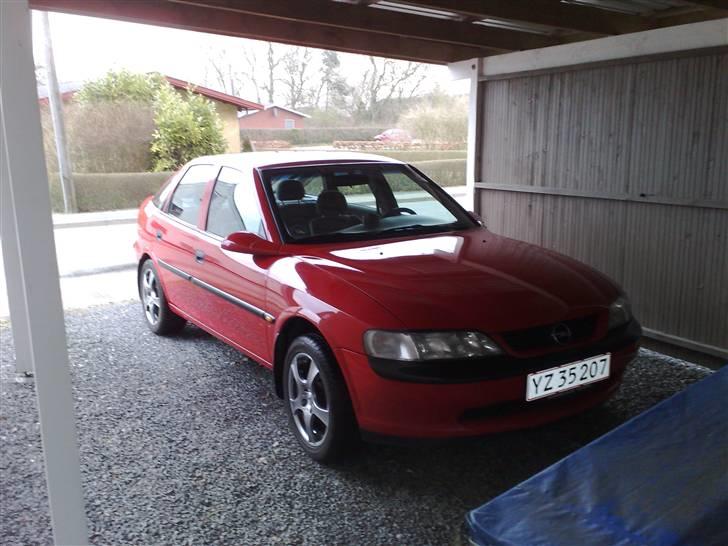 Opel vectra 1.8 cl hatch billede 8